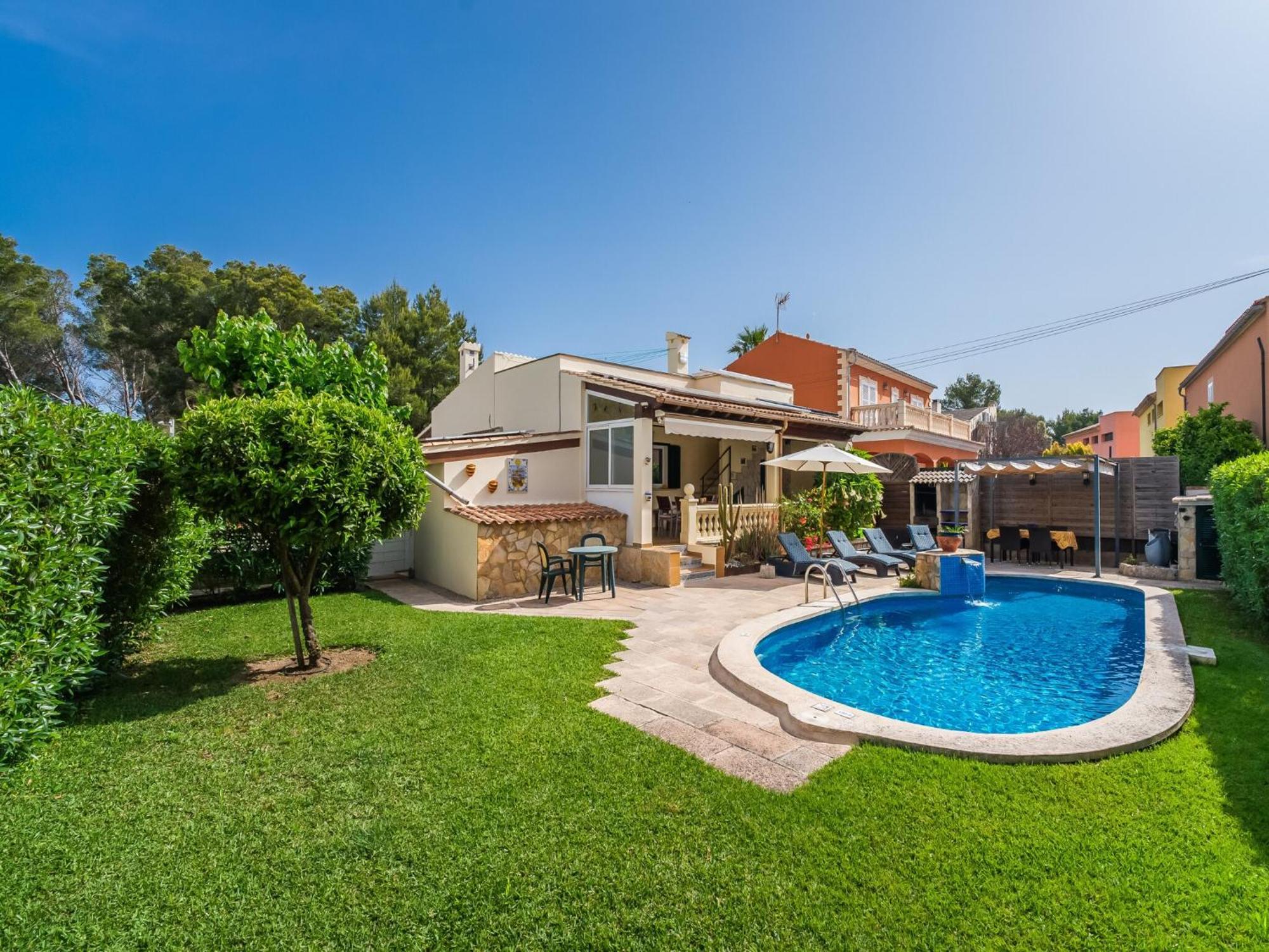 Pet-friendly Near Holiday home Alcudia (Mallorca)
